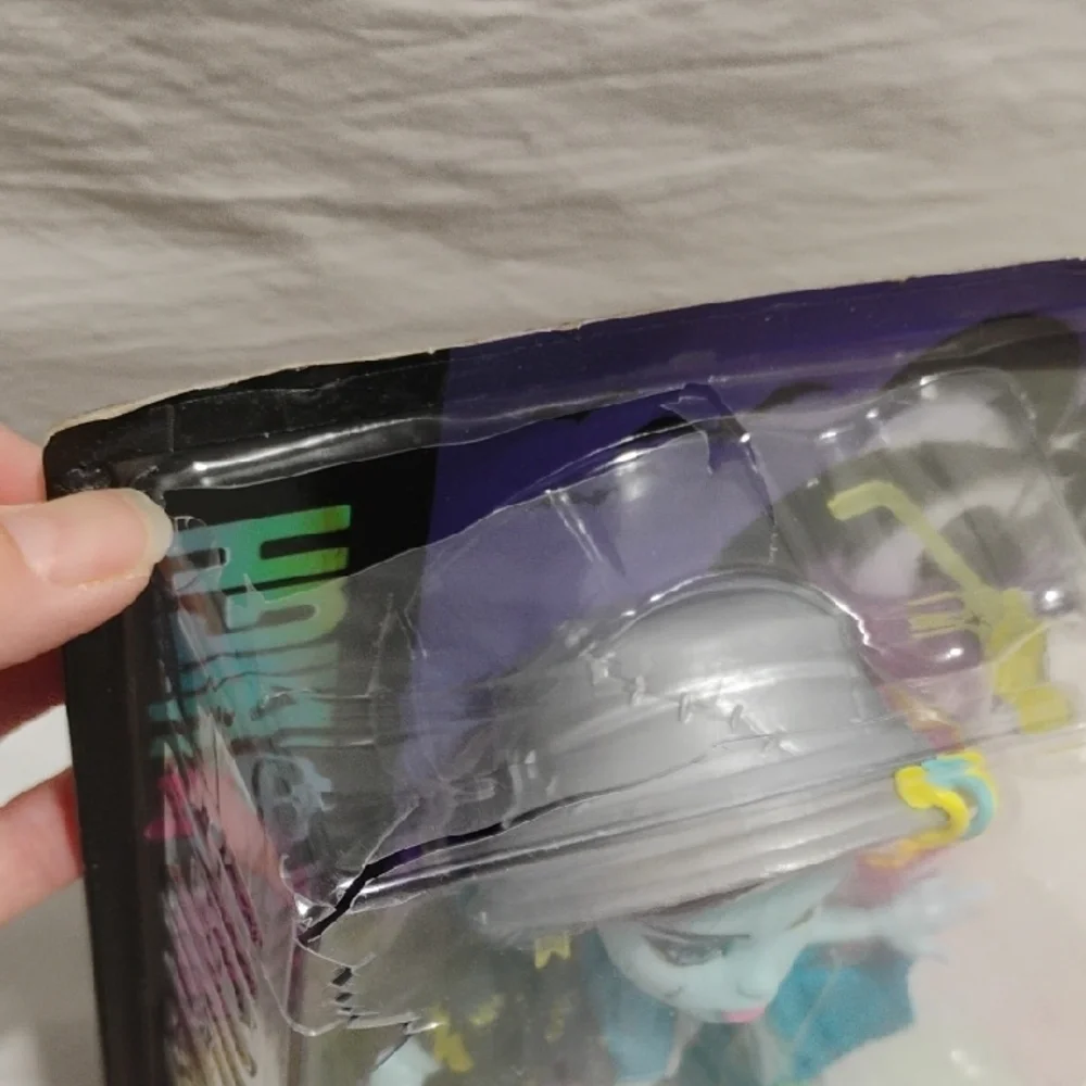 (#13) New Monster High Frankie Stein Doll Box Has Wear Never Removed